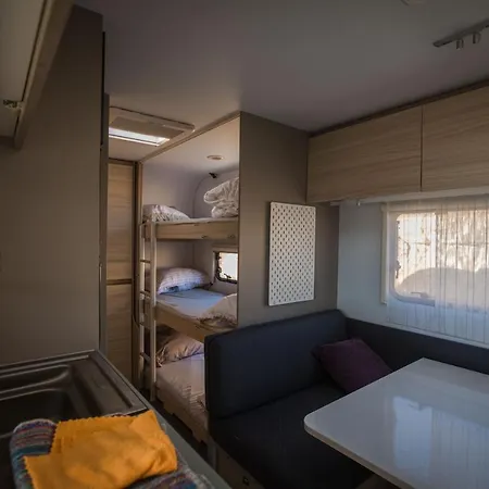 Itav Bateva Caravans - ייטב בטבע קרוואנים Mitzpe Ramon Exterior photo