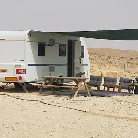 Itav Bateva Caravans - ייטב בטבע קרוואנים Mitzpe Ramon Exterior photo